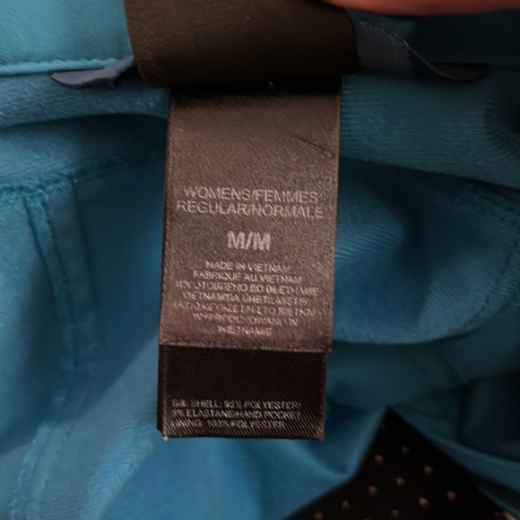 The North Face Women’s Jacket, Size Medium - Picture 15 of 15